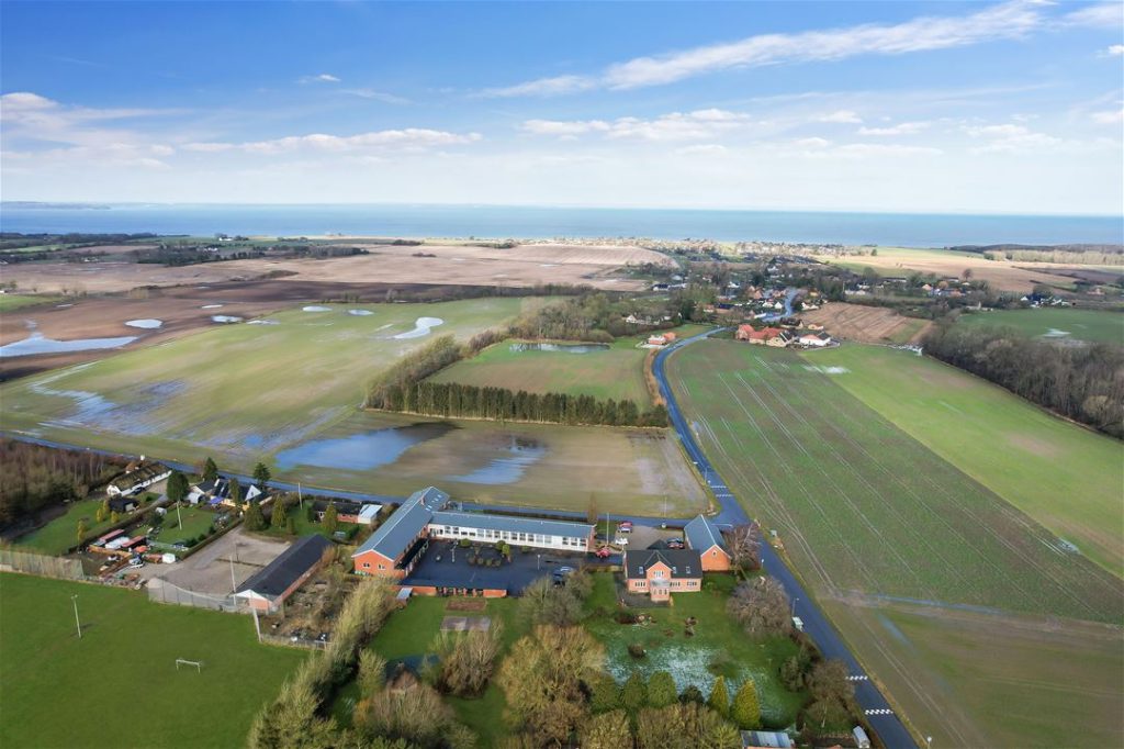 3dc12832-861a-4bcd-b9af-fa23dd69ba4a_Size1080x720crop