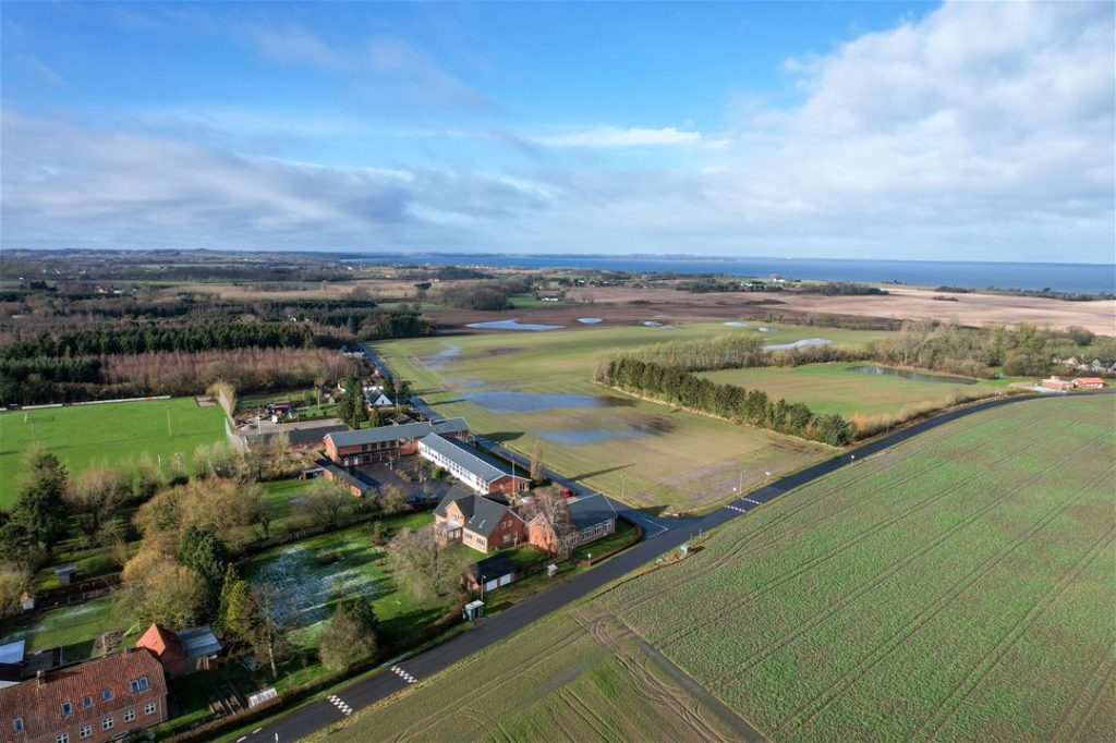 92ec5447-d728-4b16-8381-2784d63052f3_Size1080x720crop