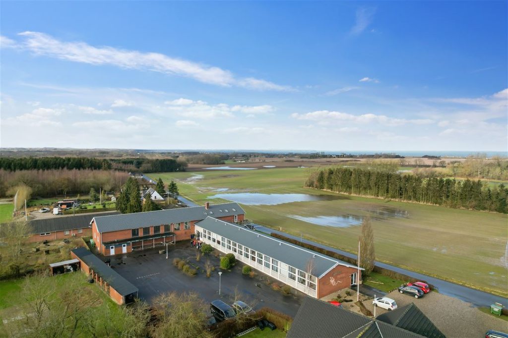 d72d6cdc-1119-48bb-bd90-a91fb4c80749_Size1080x720crop